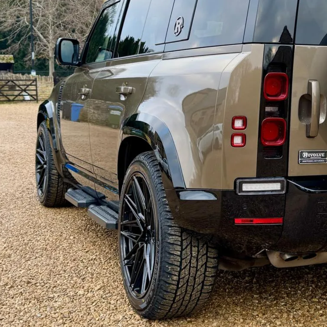 Defender 110 L663 Black Side Steps
