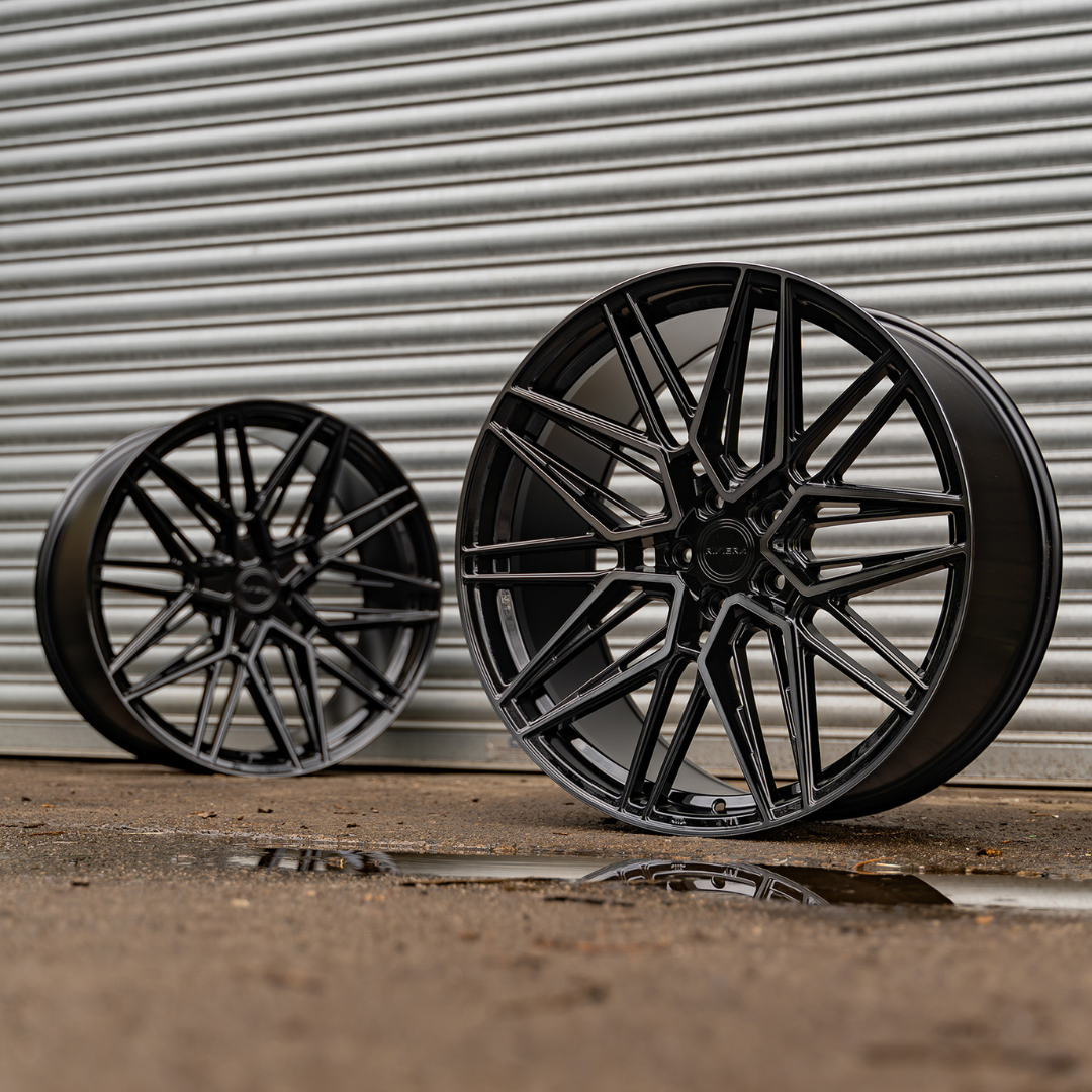 RIVIERA RF10 22" Alloy Wheel & Tyre package