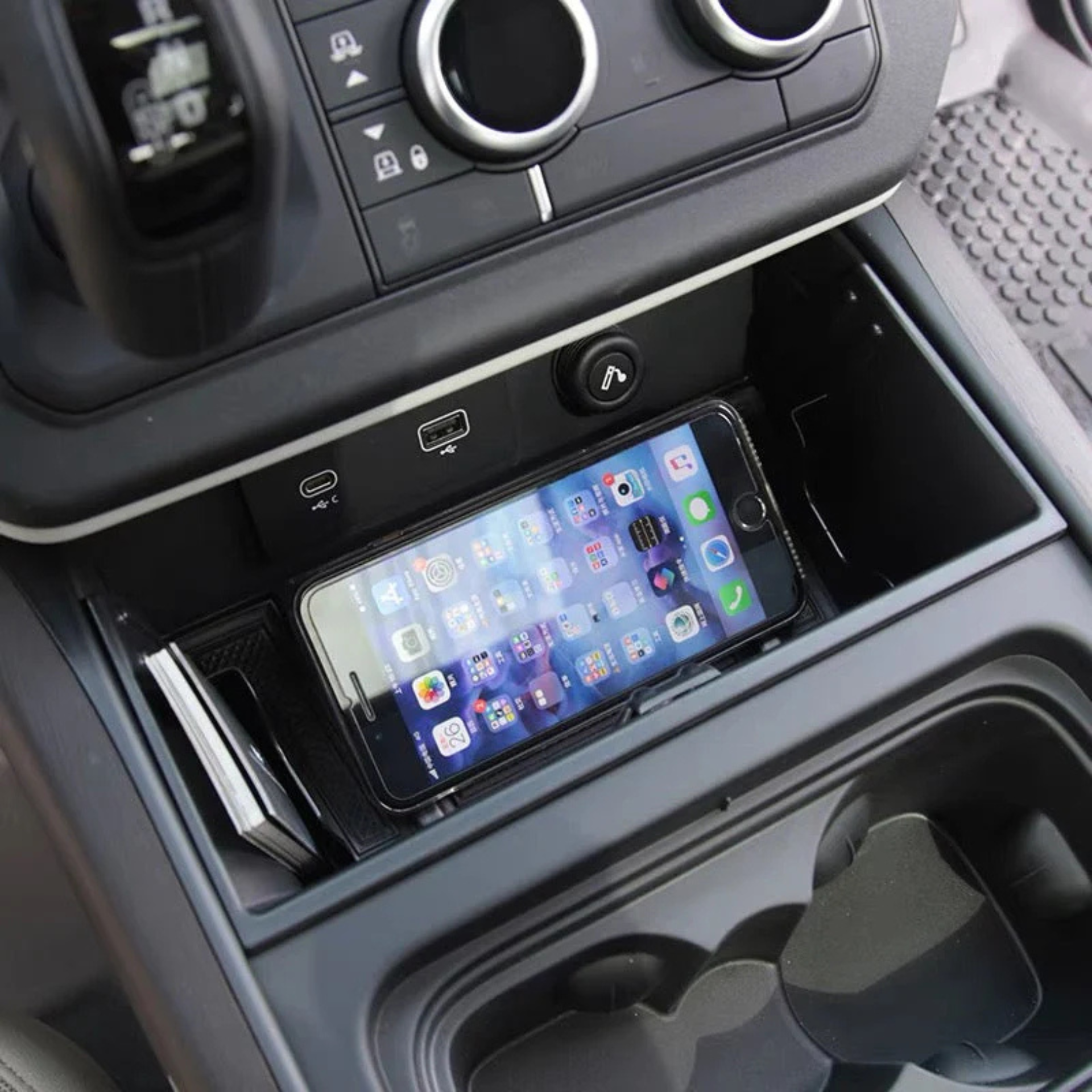 Defender L663 Front Centre Console Storage Insert 3