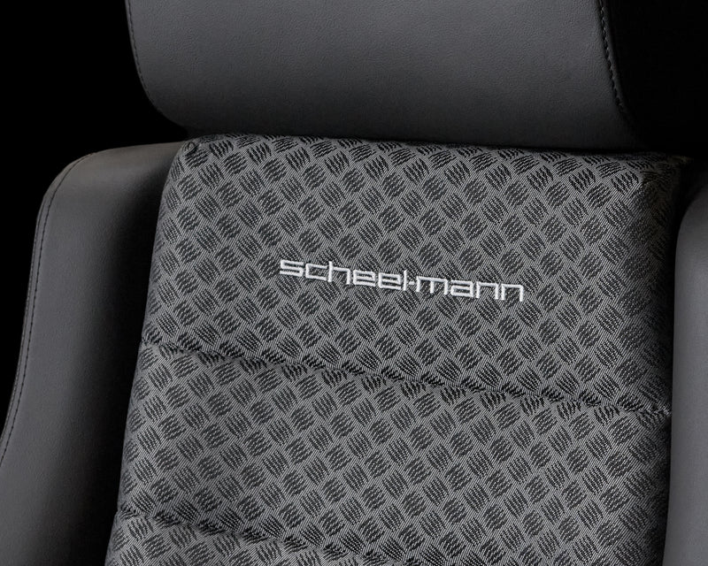 Traveller LR Edition Seats Pair