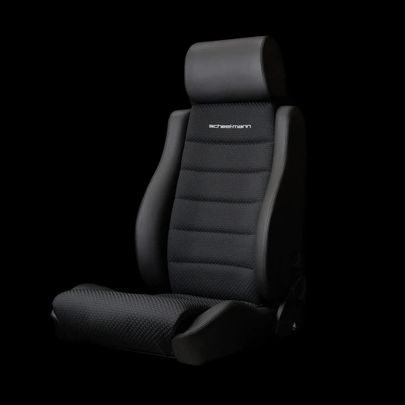 Traveller LR Edition Seats Pair